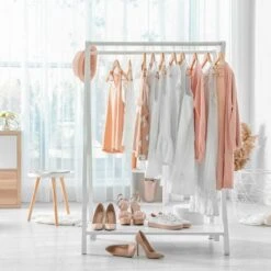 Relaxdays Set 48 Grucce Appendiabiti, In Legno, Stanga Portapantaloni, Gancio Girevole 360°, Forma Antiscivolo, Marrone 9 Relaxdays Set 48 Grucce Appendiabiti, In Legno, Stanga Portapantaloni, Gancio Girevole 360°, Forma Antiscivolo, Marrone -LettoMania Italia 31792790 3