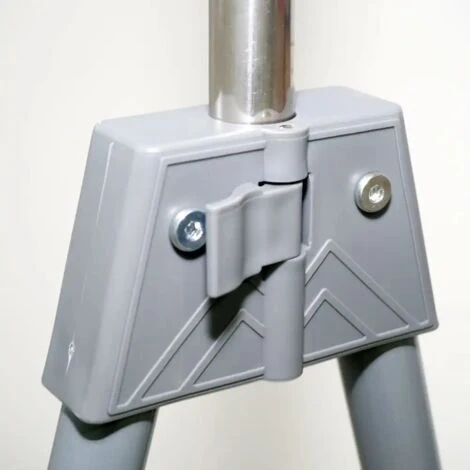 Stand Appendiabiti Pieghevole E Regolabile In Acciaio E Plastica 89 X 48 X 67 Cm 5 Stand Appendiabiti Pieghevole E Regolabile In Acciaio E Plastica 89 X 48 X 67 Cm - immagine 3