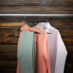 Relaxdays Gruccia Multipla, 4 Stampelle Appendiabiti Con Asta Per Pantaloni, Appendino Legno E Metallo Salvaspazio, Nera -LettoMania Italia 51978048 5